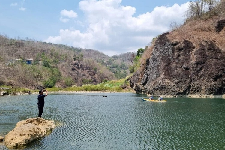 Destinasi wisata Kedung Parangan Bantul, Sumber: travel.kompas.com